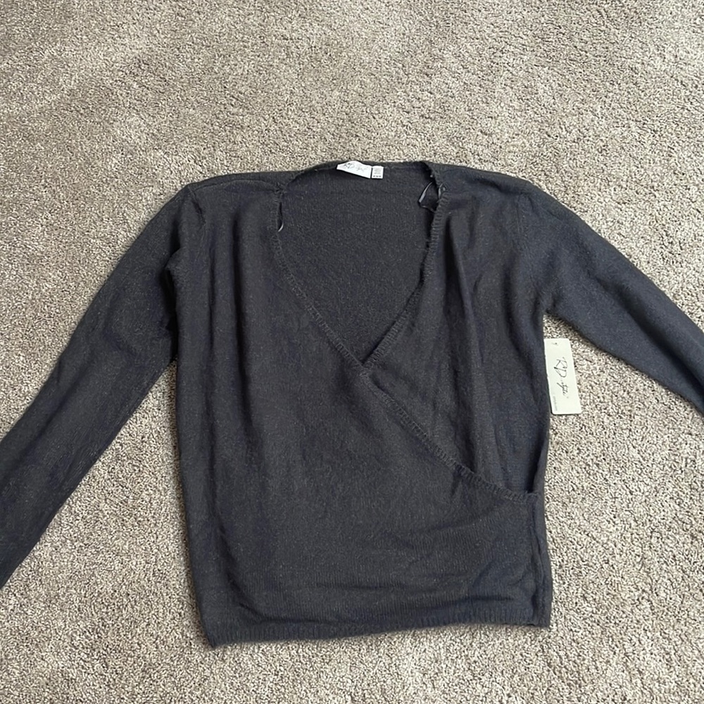 NEW Sweater